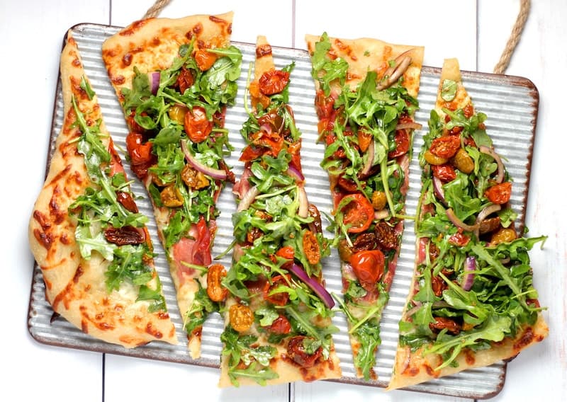Salad Pizza Tots
